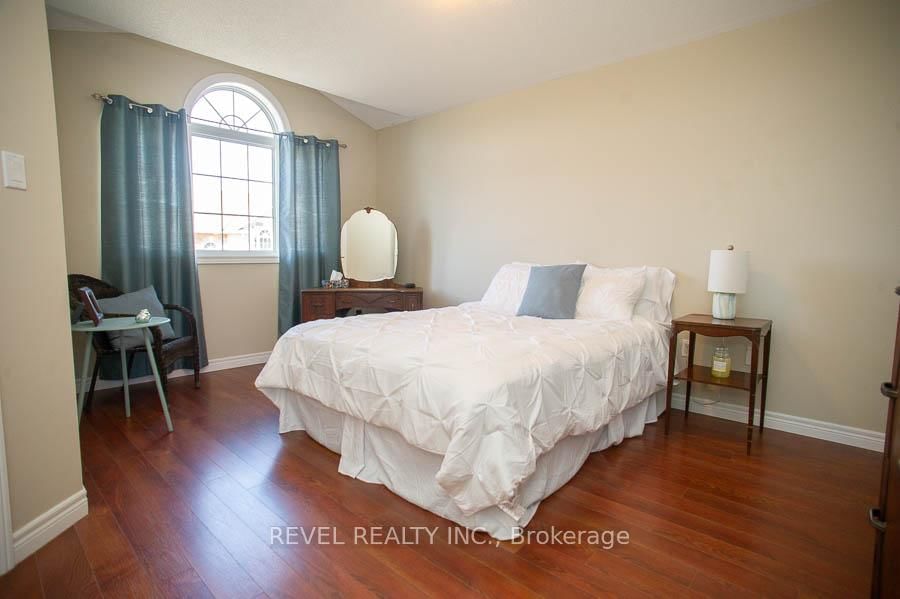20 McConkey Crescent • #67 • Brantford, ON photo 12
