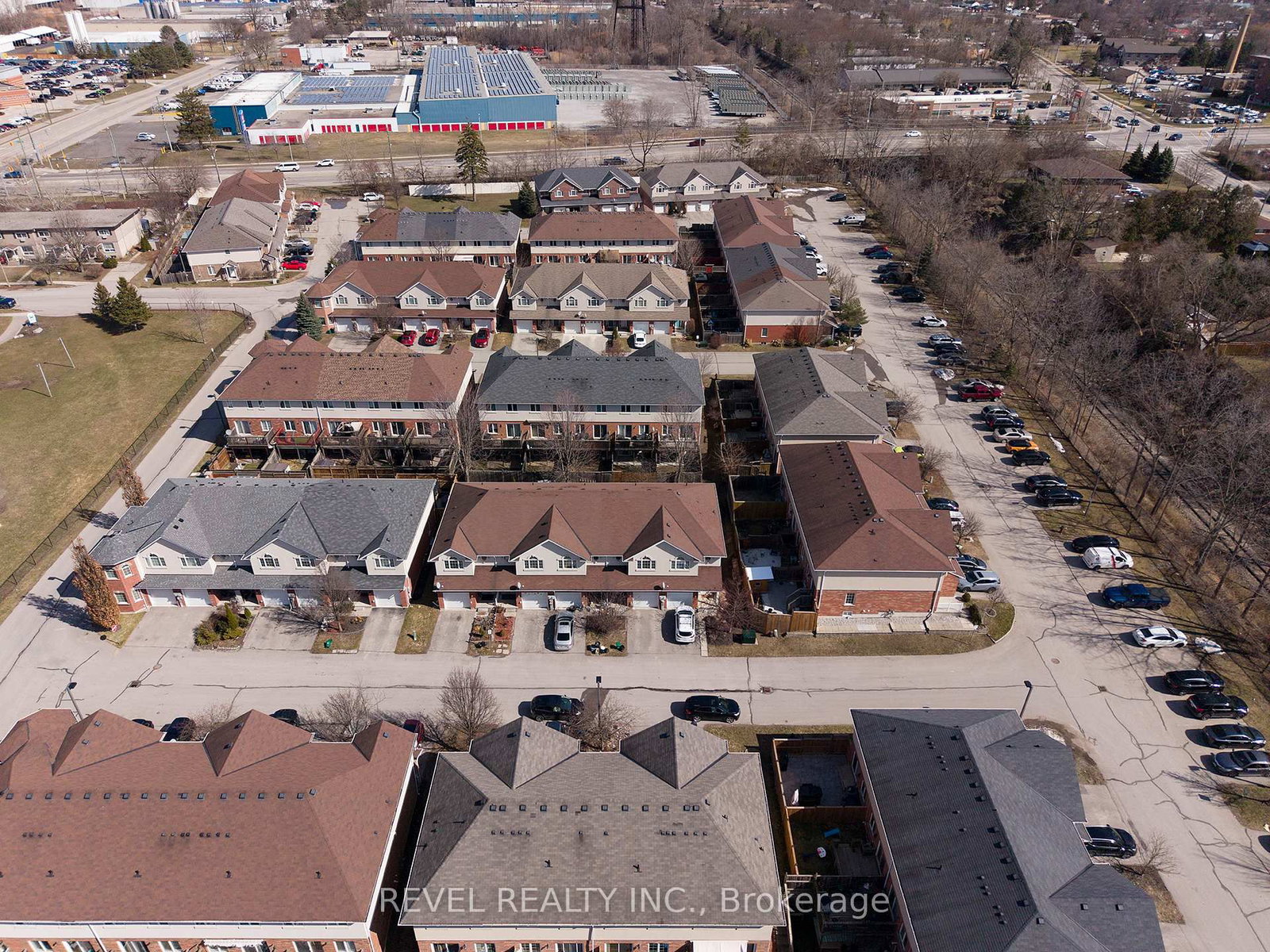 20 McConkey Crescent • #67 • Brantford, ON photo 27