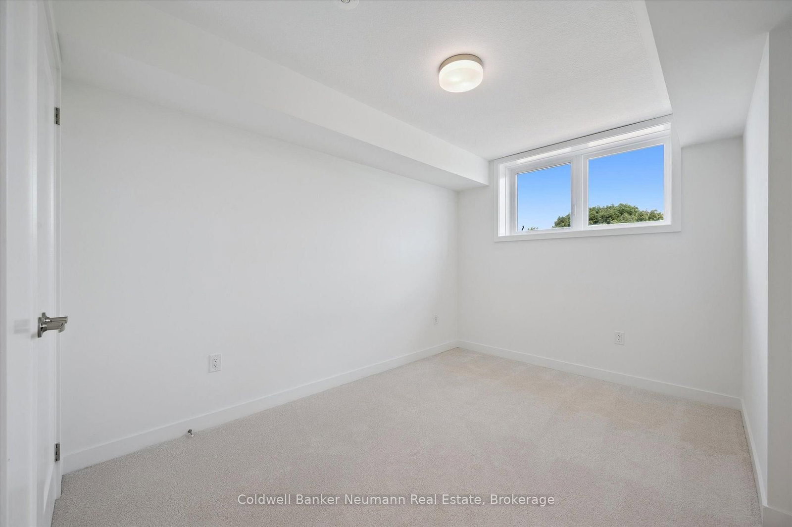 940 St David Street N • #25 • Centre Wellington, ON photo 13