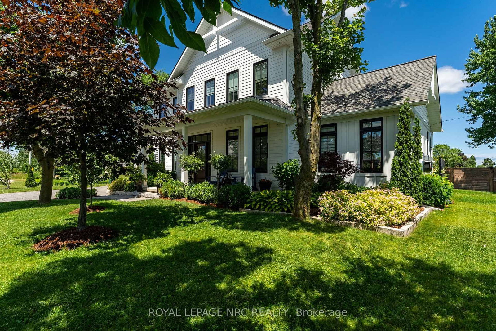 424 Four Mile Creek Road • Niagara-on-the-Lake, ON photo 2