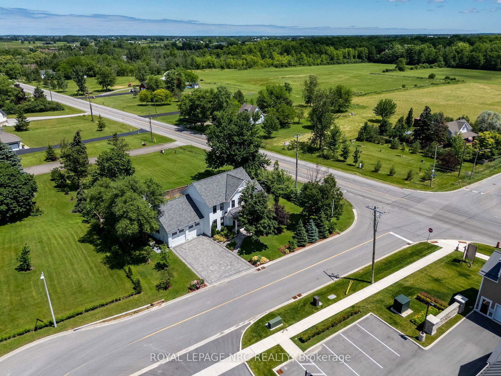 424 Four Mile Creek Road • Niagara-on-the-Lake, ON photo 5