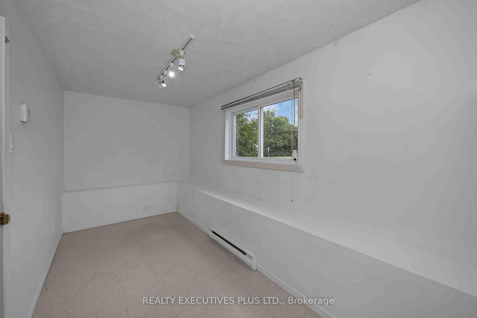 366 Charron Street • Clarence-Rockland, ON photo 22