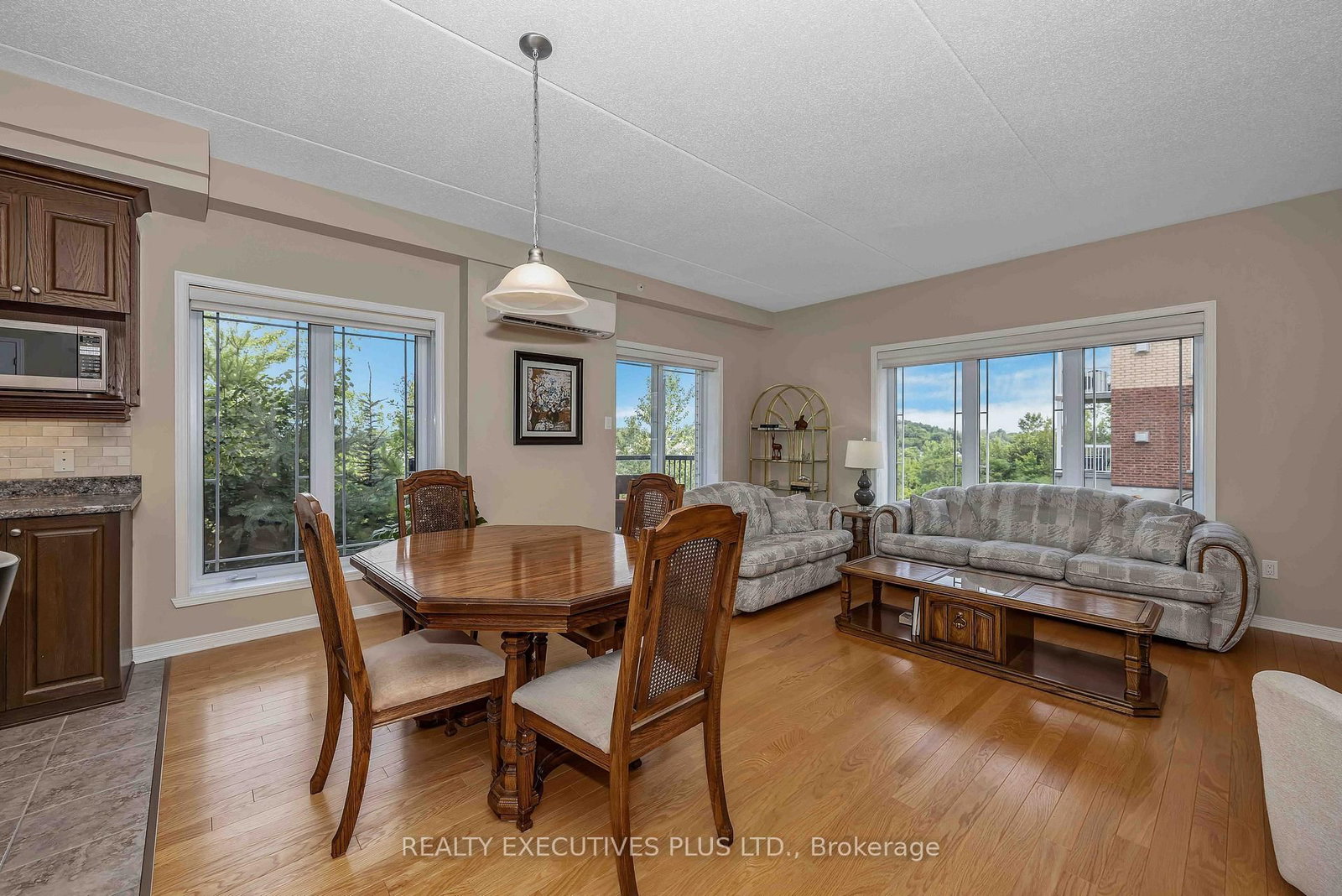 2376 Albert Street • #103 • Clarence-Rockland, ON photo 11