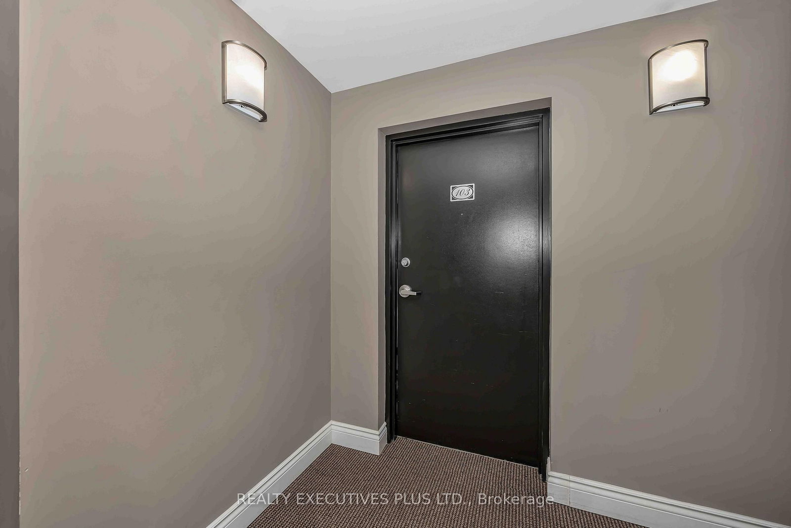 2376 Albert Street • #103 • Clarence-Rockland, ON photo 4