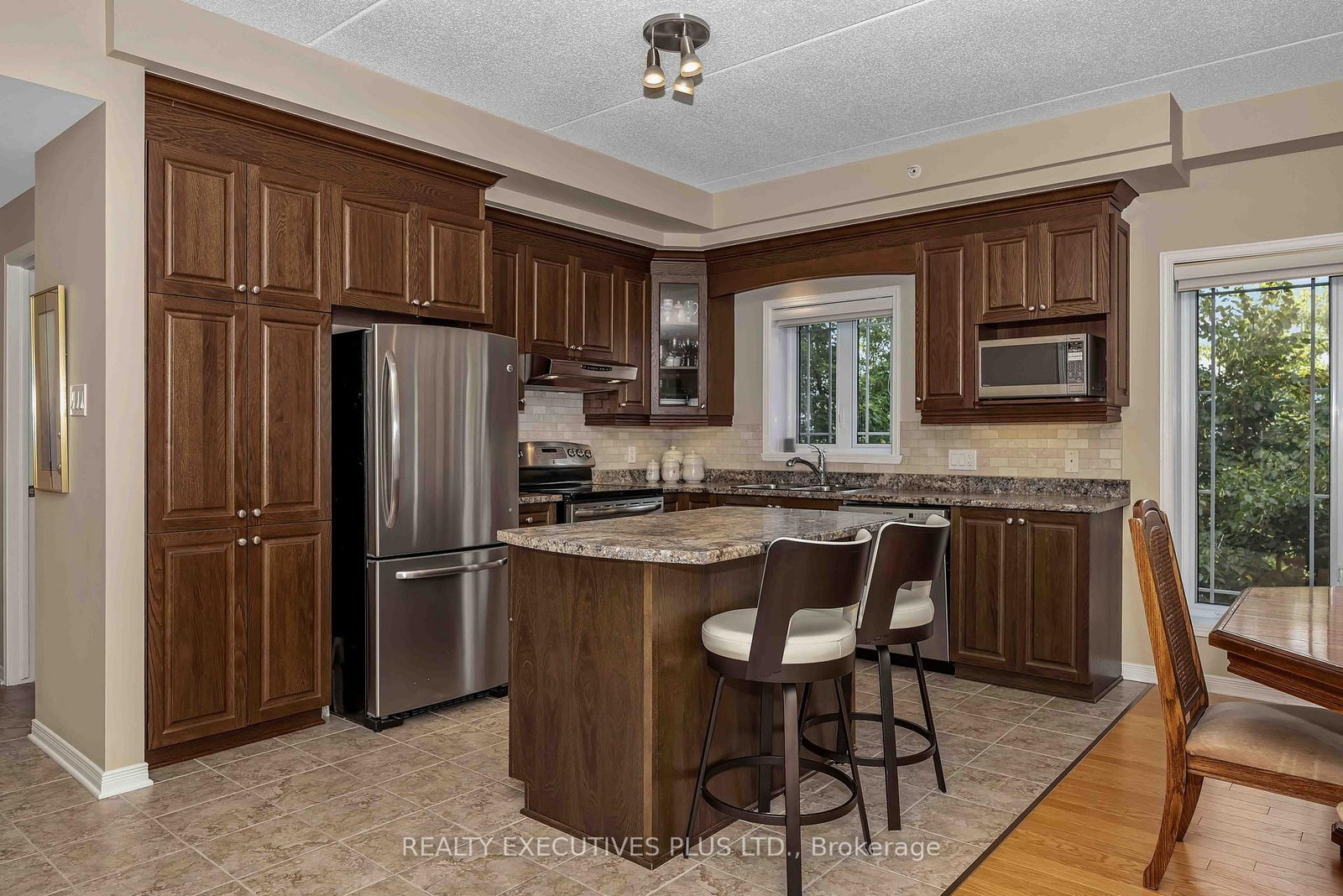 2376 Albert Street • #103 • Clarence-Rockland, ON photo 8