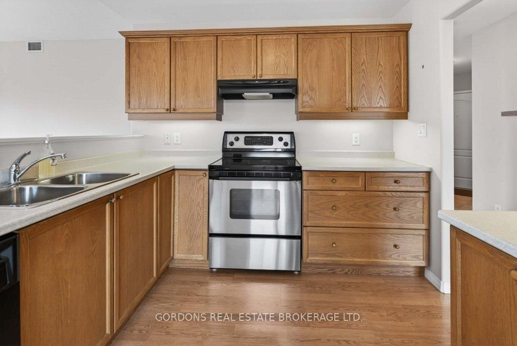 350 Wellington Street • #401 • Kingston, ON photo 31