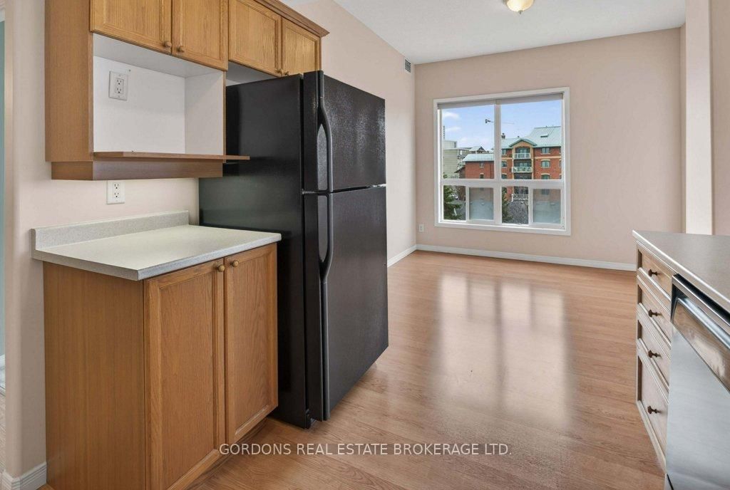350 Wellington Street • #401 • Kingston, ON photo 33