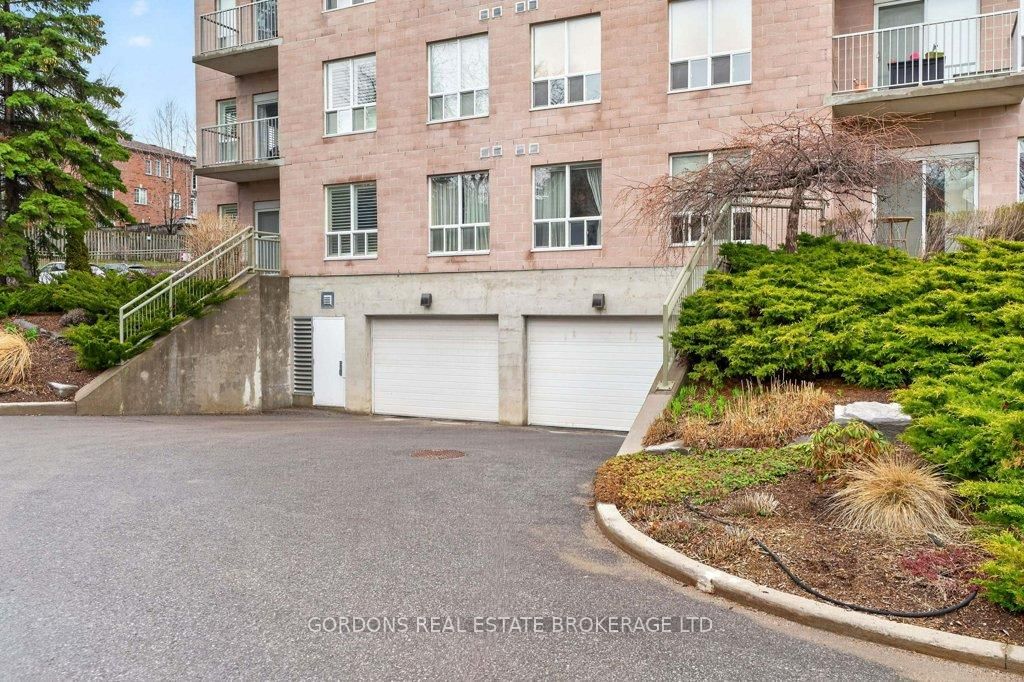 350 Wellington Street • #401 • Kingston, ON photo 49