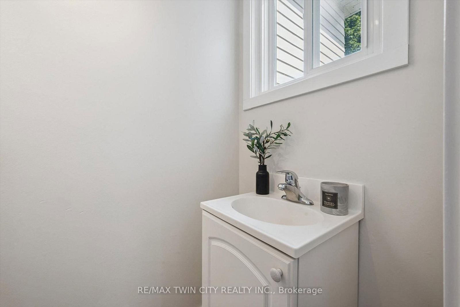 488 Glenelm Crescent • #A • Waterloo, ON photo 14