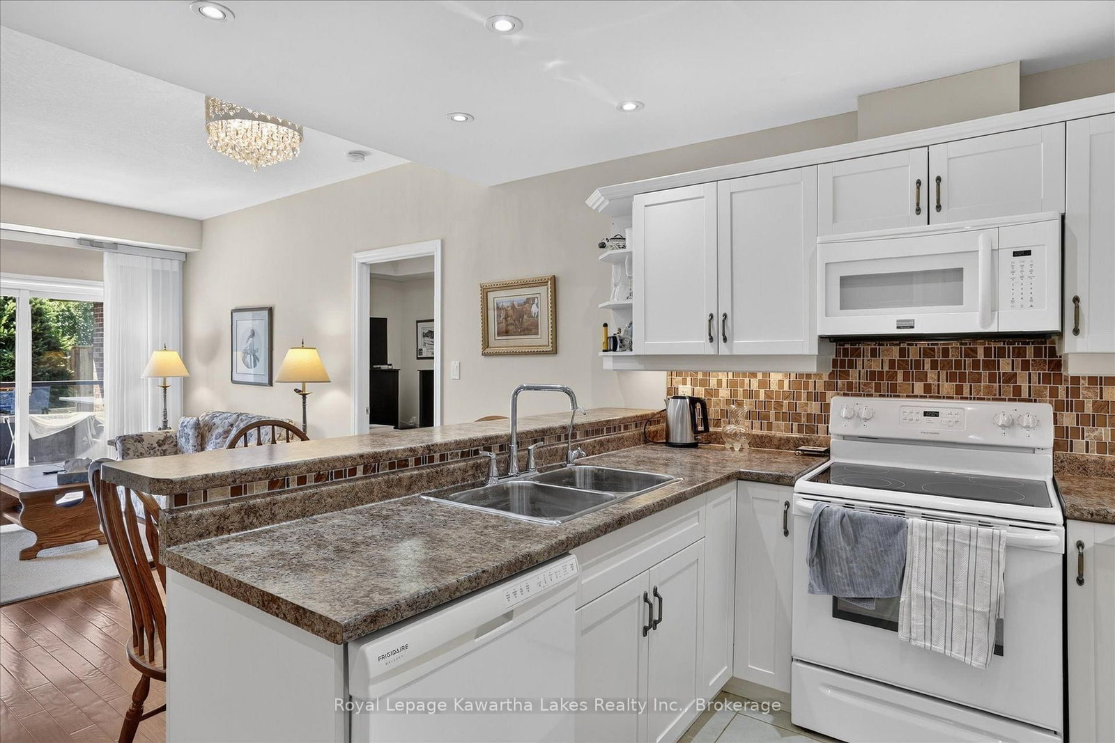 35 Green Arbour Way • #7 • Kawartha Lakes, ON photo 14