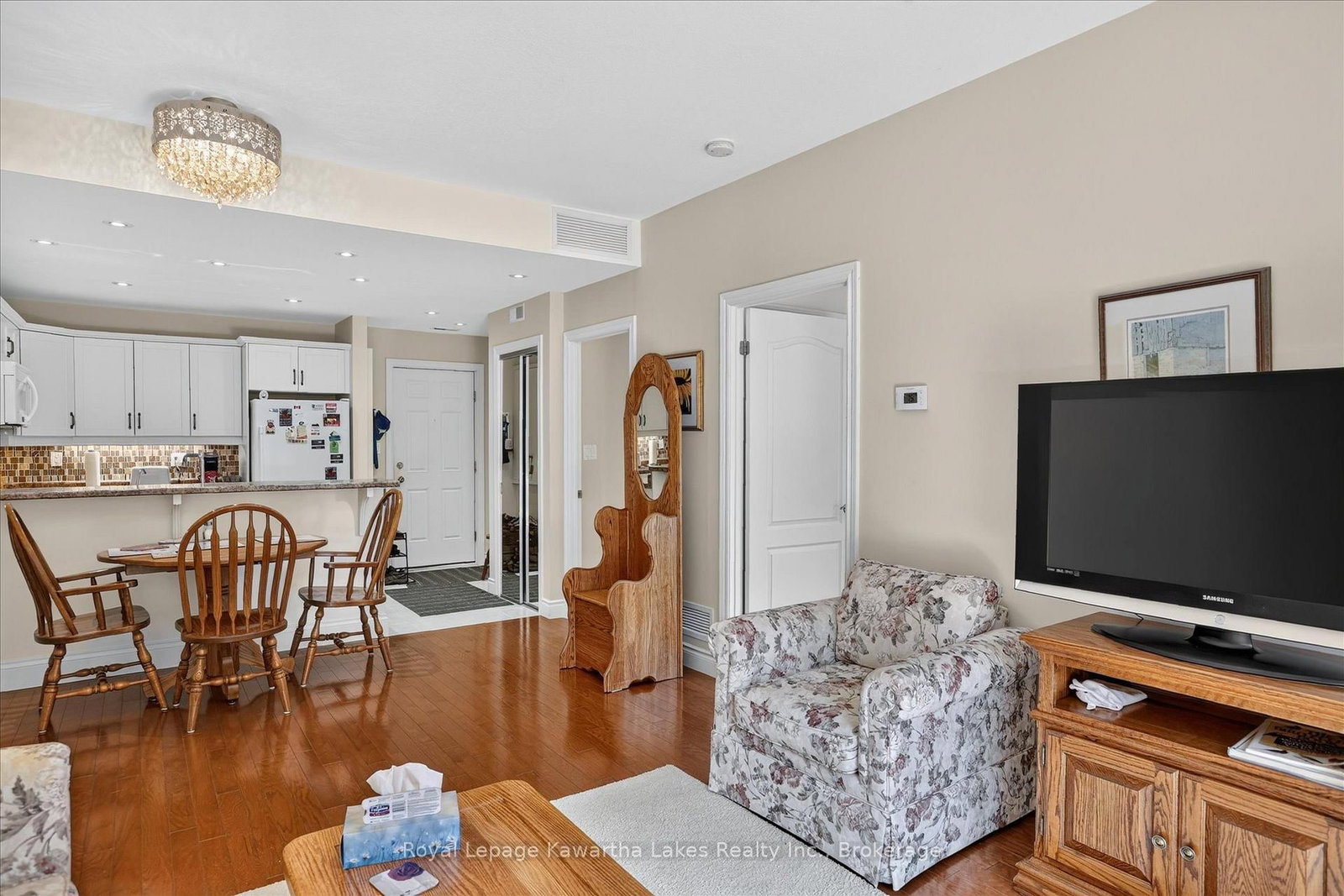 35 Green Arbour Way • #7 • Kawartha Lakes, ON photo 23