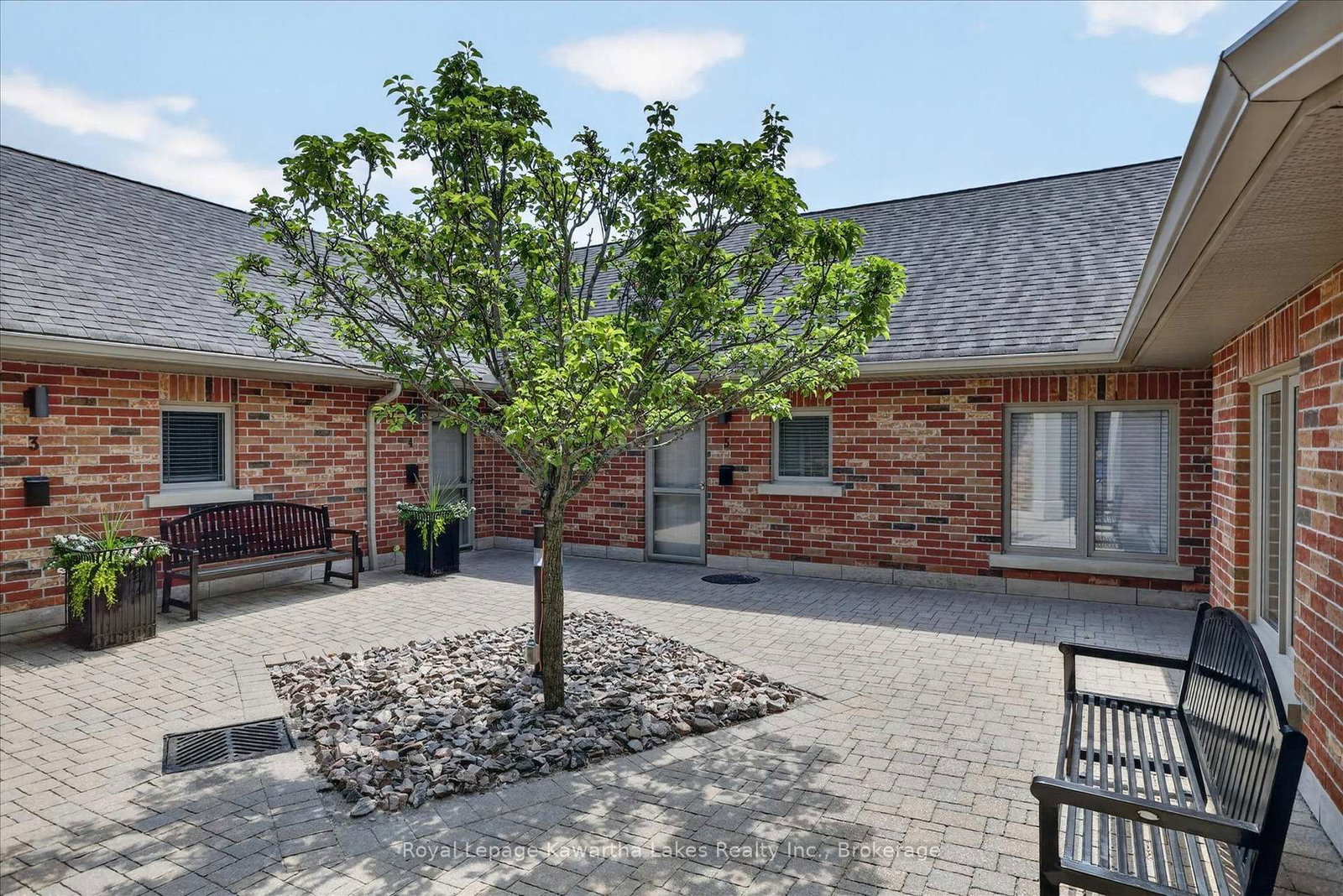 35 Green Arbour Way • #7 • Kawartha Lakes, ON photo 8