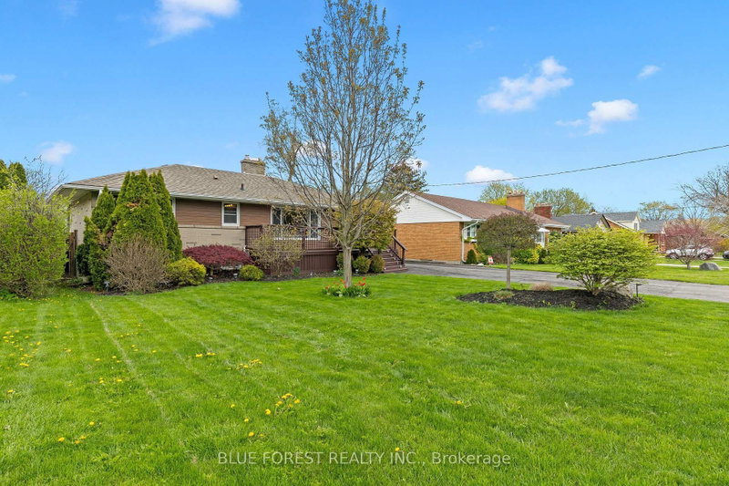 436 Baseline Road E