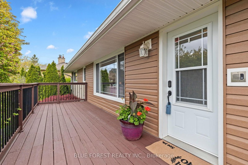 436 Baseline Road E