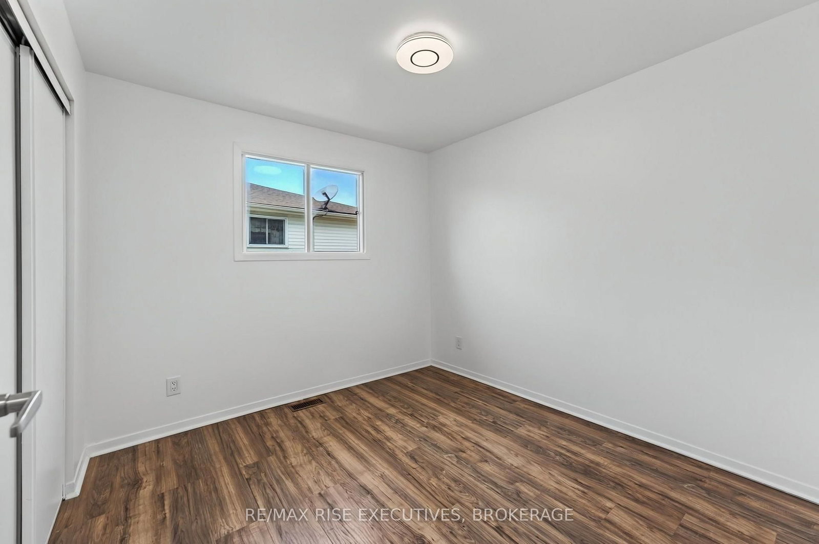 385 Melanie Avenue • Kingston, ON photo 14