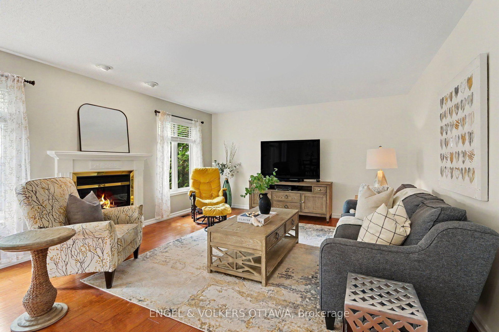 55 Hathaway Drive • Ottawa, ON photo 10
