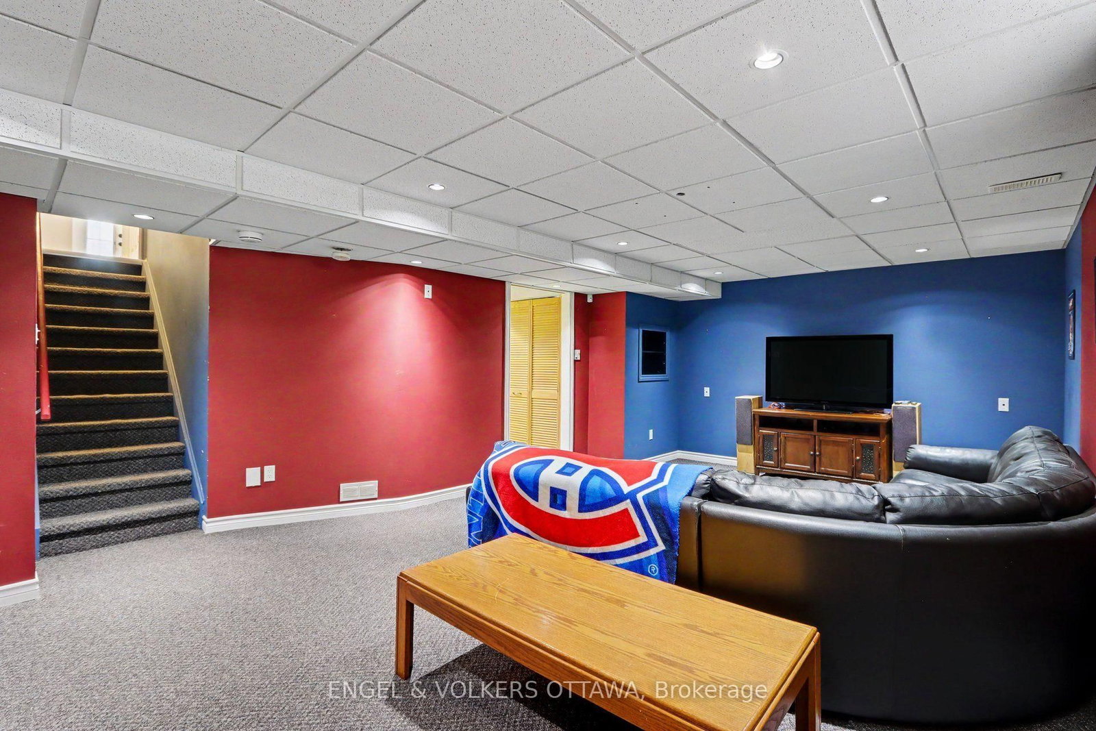 55 Hathaway Drive • Ottawa, ON photo 18