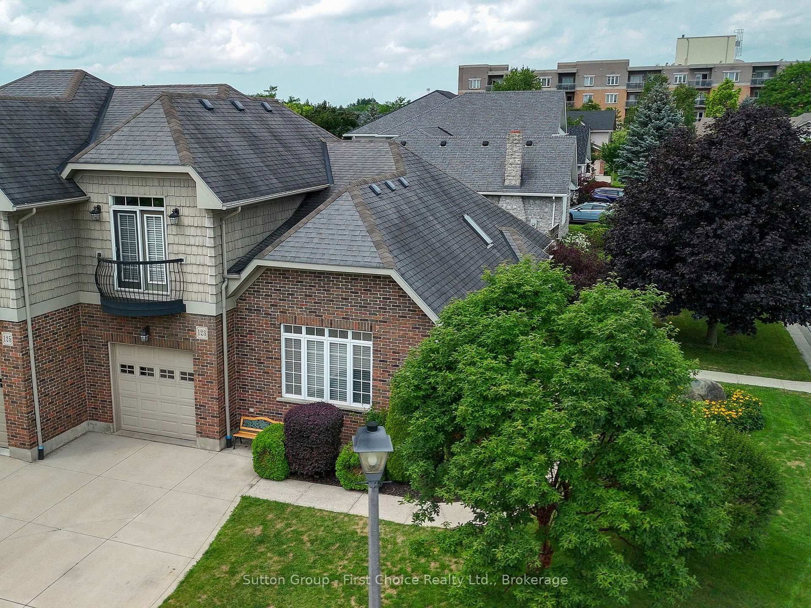 123 Long Drive • Stratford, ON photo 4