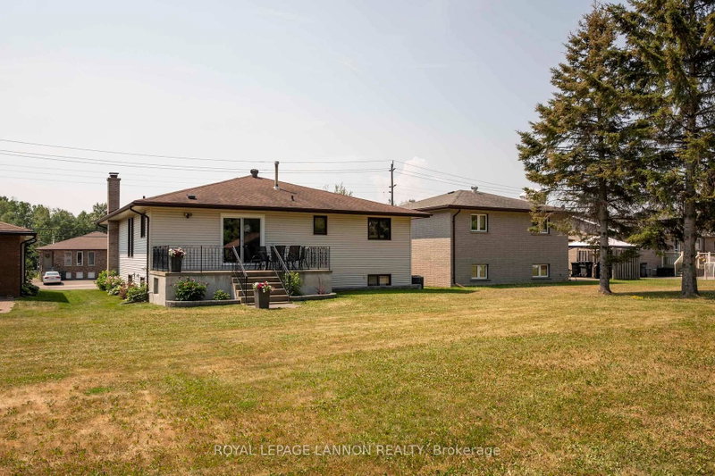 1312 John Street Rd