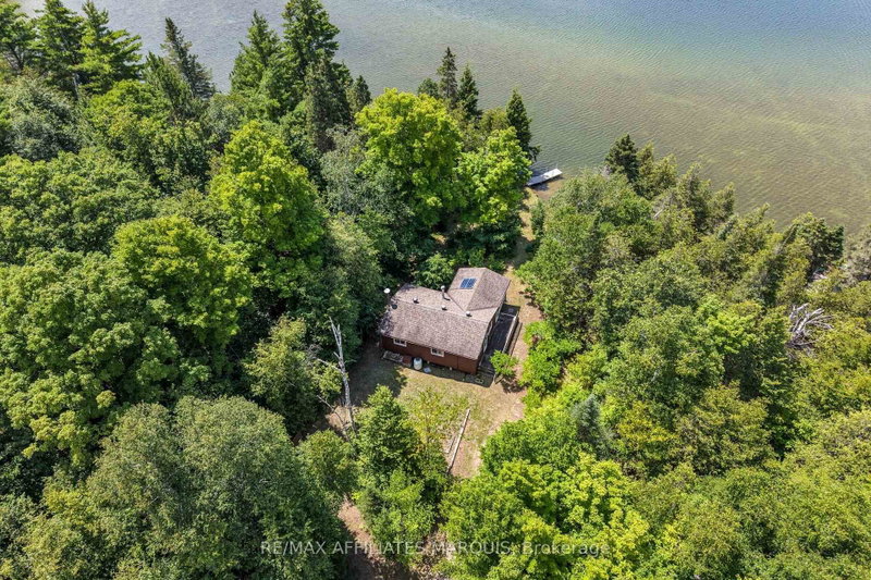 1015 Penyck Lake Lane