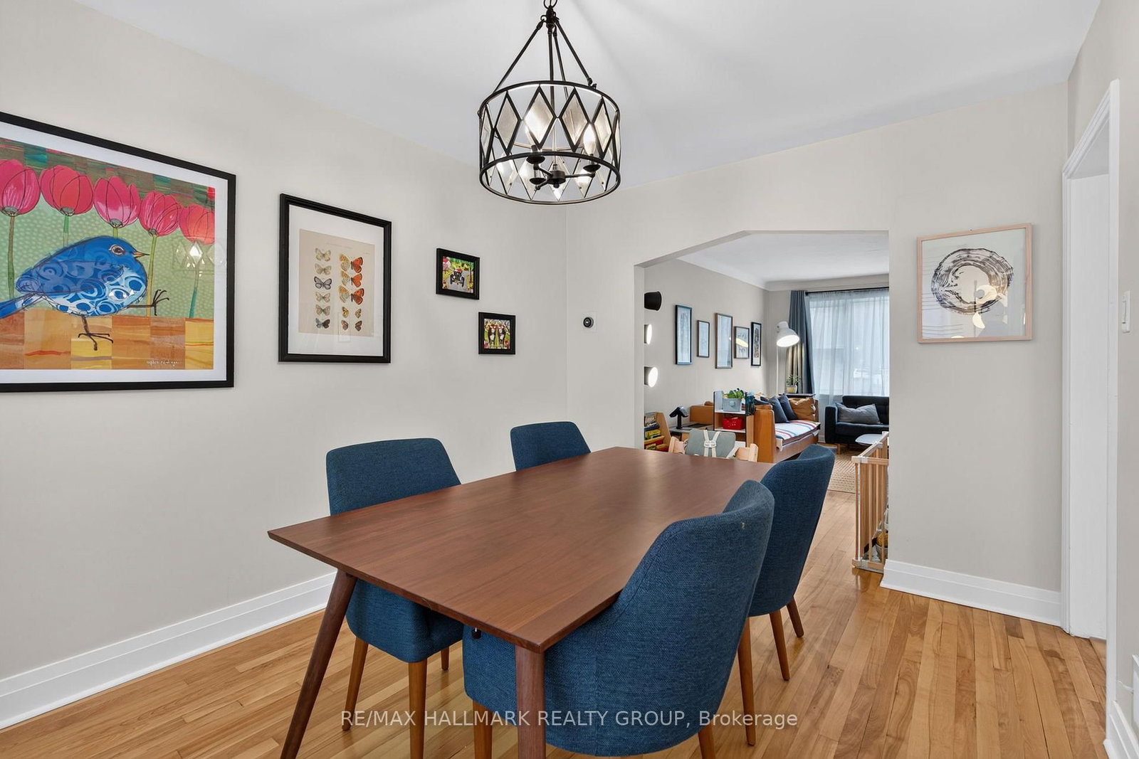 2110 Blossom Drive • Ottawa, ON photo 11