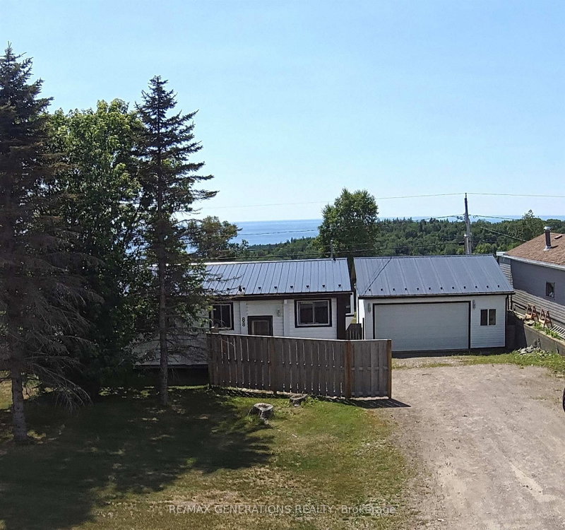 88 Lakeview Drive