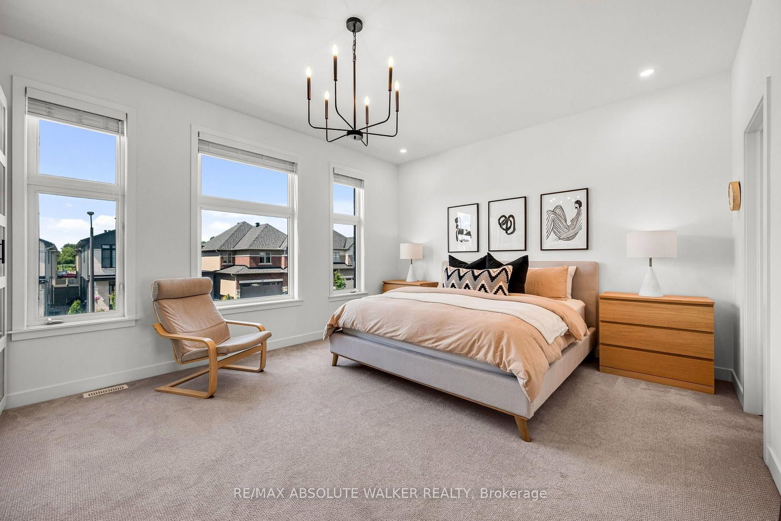 104 Heirloom Street • Ottawa, ON photo 18