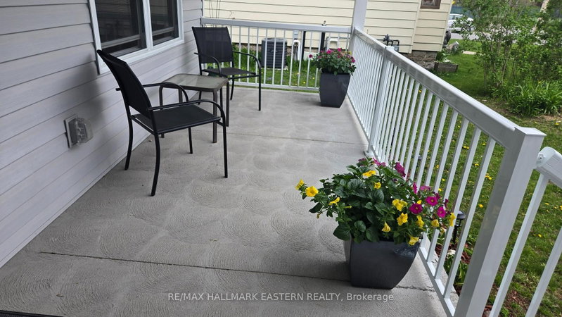 17 Mathison Street E