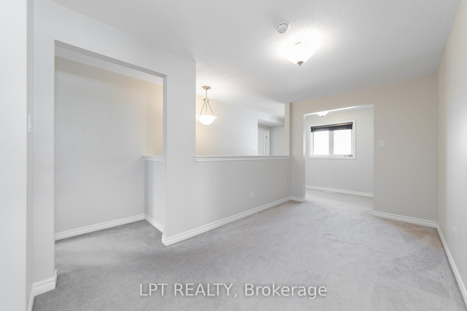 67 BRISTLING Crescent • Ottawa, ON photo 18