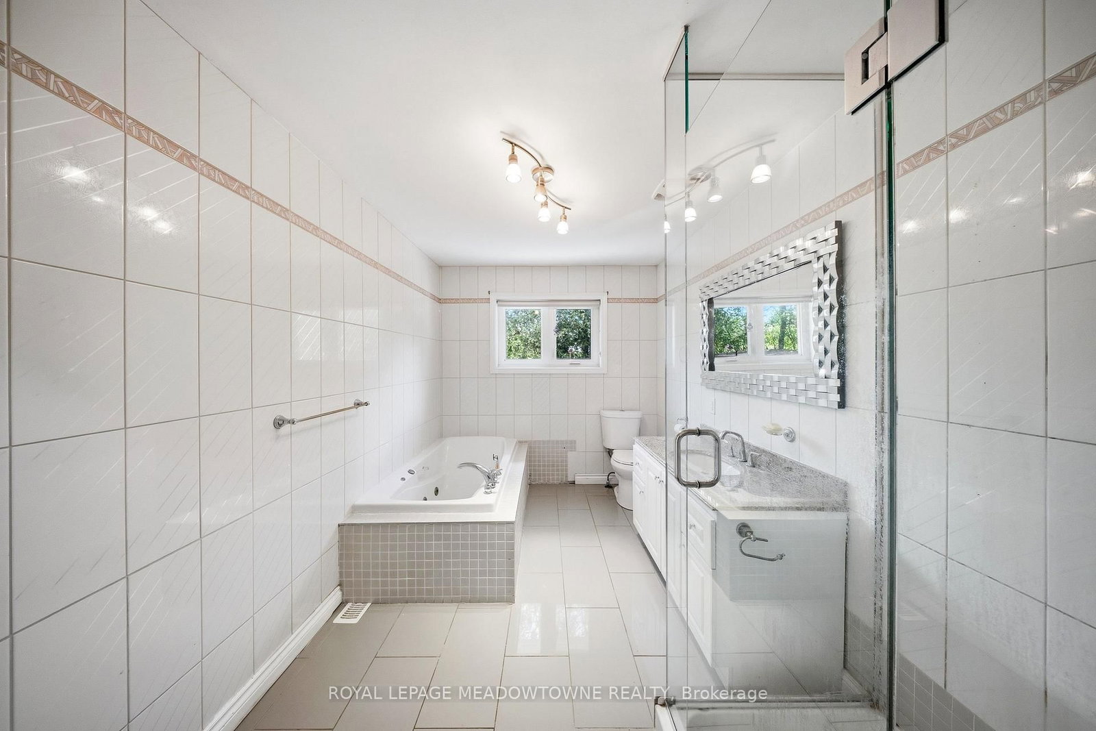 9078 Wellington Rd 124 • Erin, ON photo 13