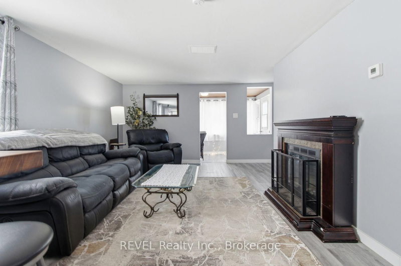 149 KNOLL Street