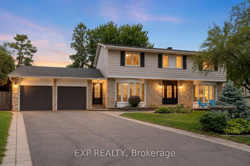 11 Roberta Crescent