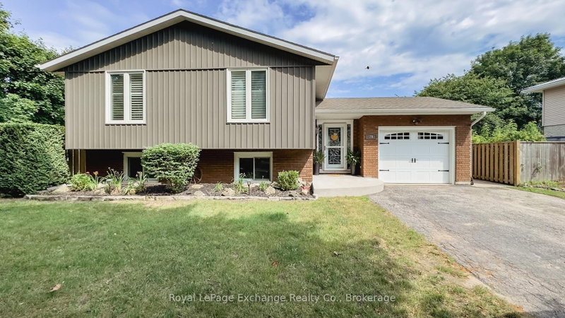 29 Anne Marie Crescent