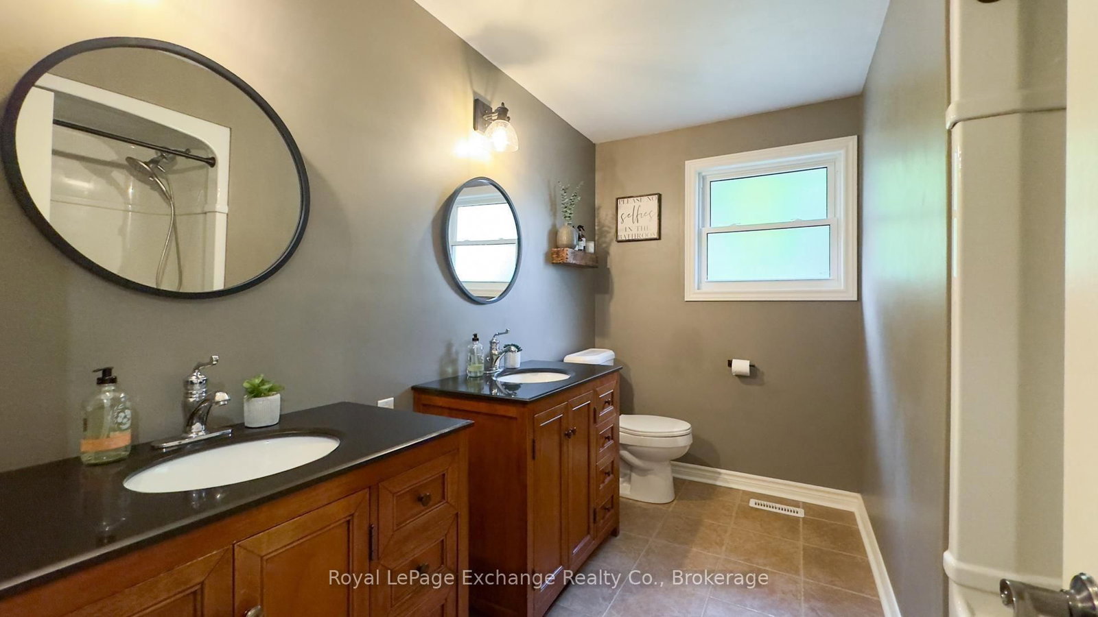 29 Anne Marie Crescent • Huron-Kinloss, ON photo 17