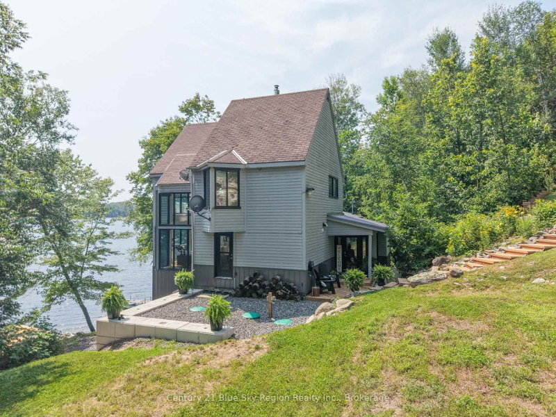 1543 Northshore Road