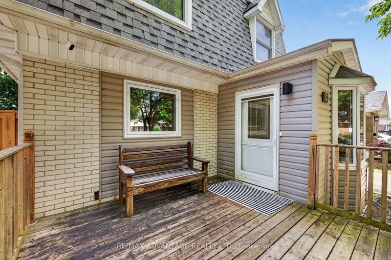 52 Mathers Street