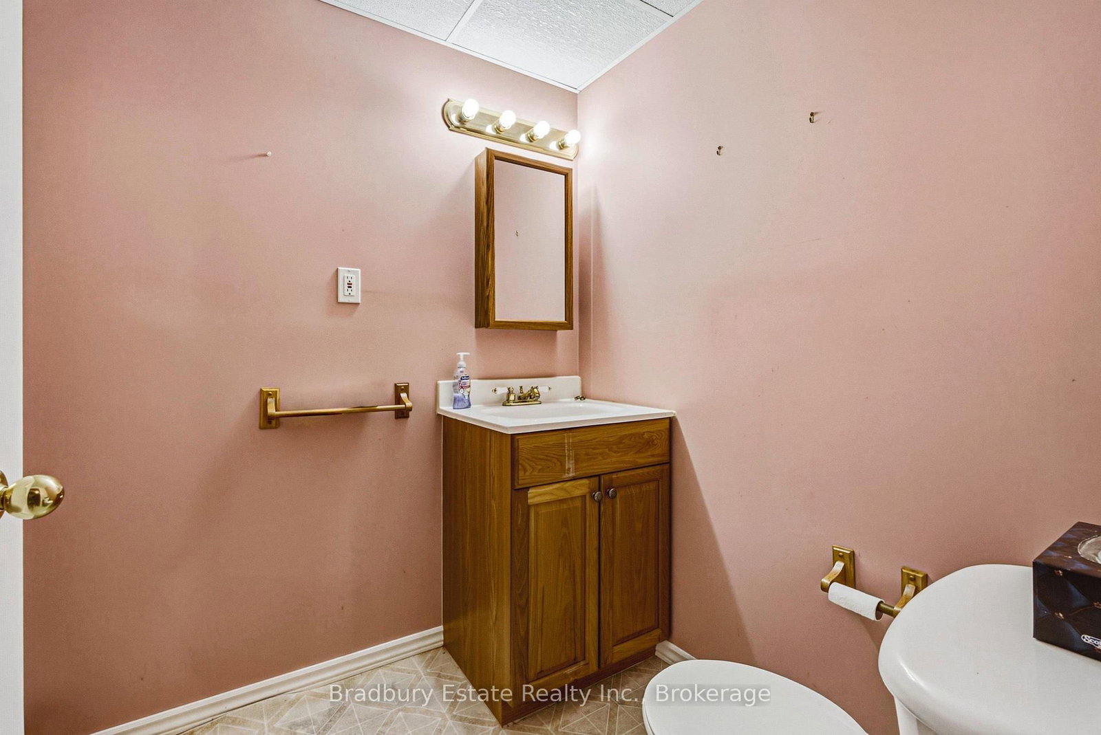 20 Kitty Murray Lane • #23 • Hamilton, ON photo 23