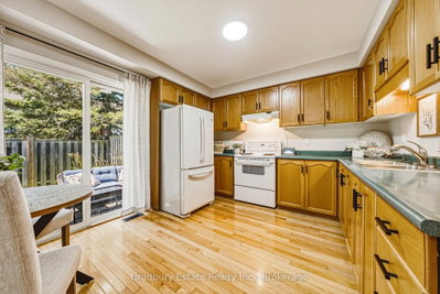 20 Kitty Murray Lane • #23 • Hamilton, ON photo 5