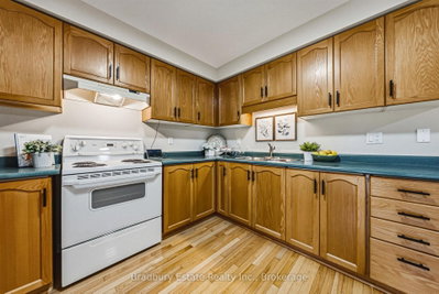20 Kitty Murray Lane • #23 • Hamilton, ON photo 6