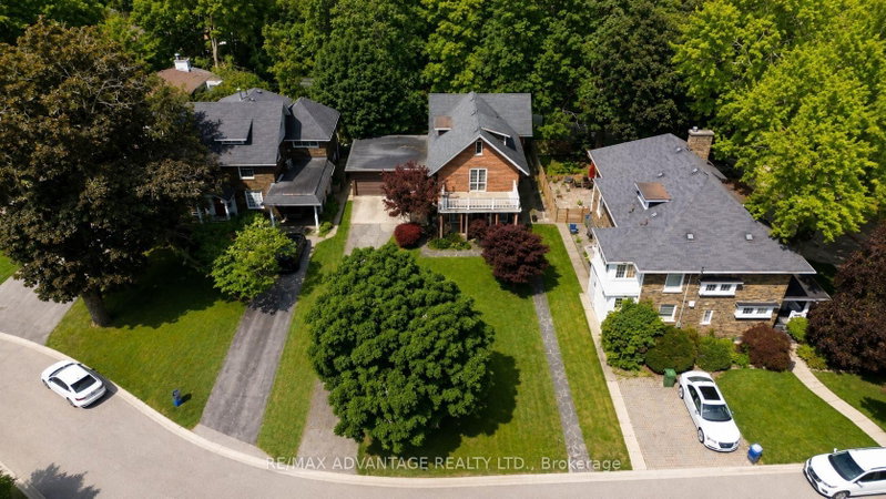 4 Farley Place