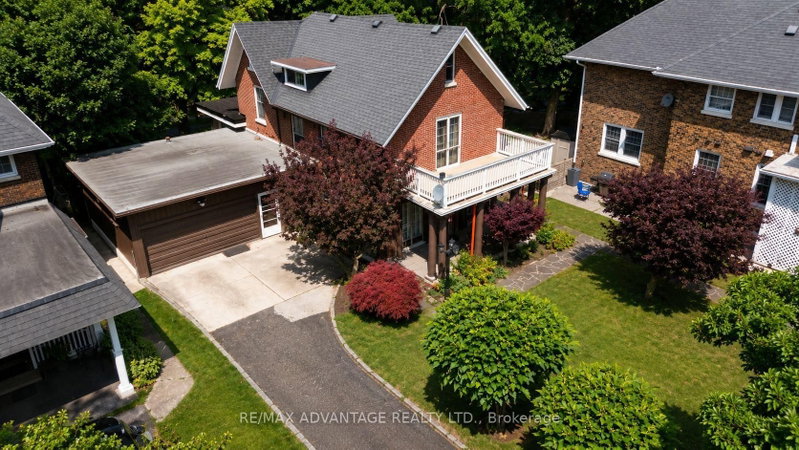 4 Farley Place