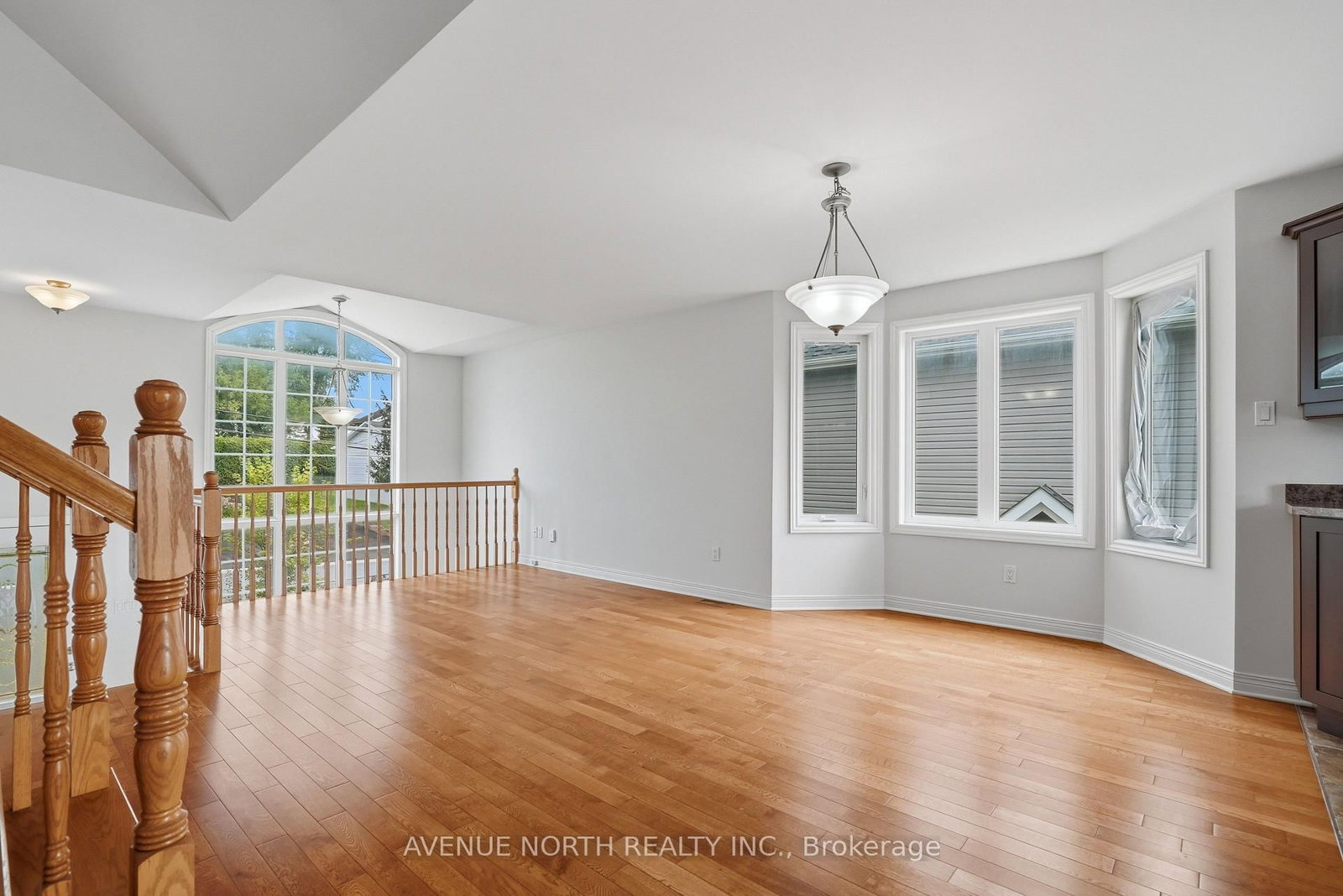 2101 Catherine Street • Clarence-Rockland, ON photo 8