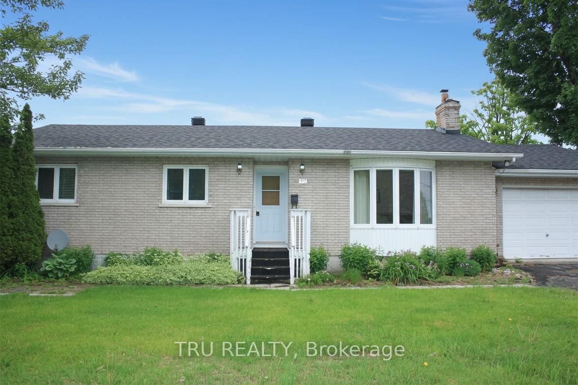 3717 Prudhomme Road • Alfred and Plantagenet, ON photo 4
