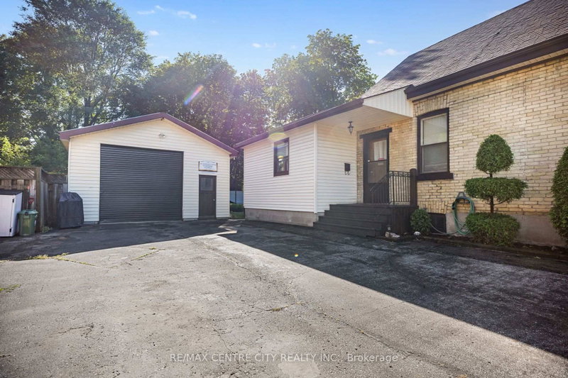 64 Linwood Street