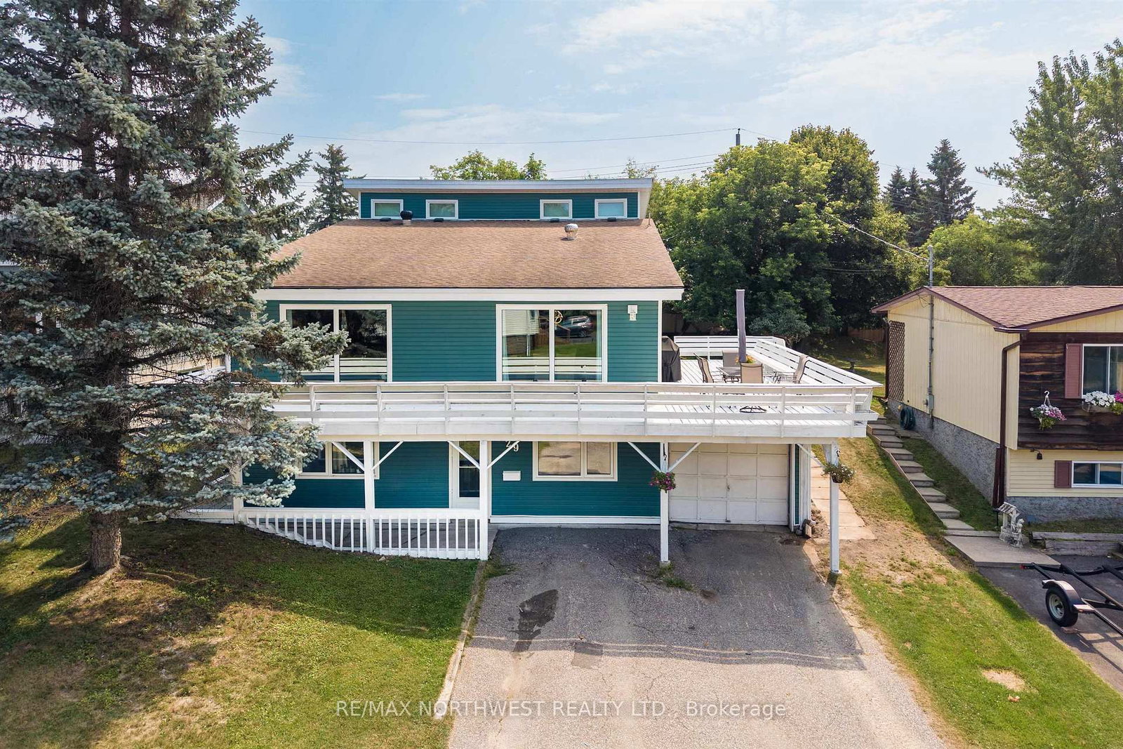29 Amethyst Street • Kenora, ON photo 1