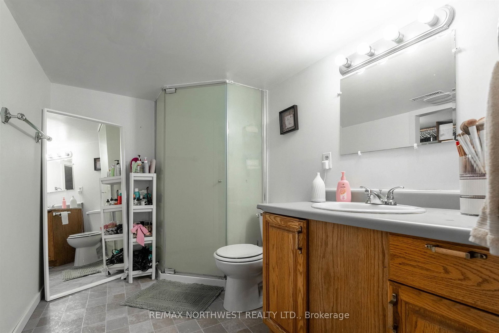29 Amethyst Street • Kenora, ON photo 42