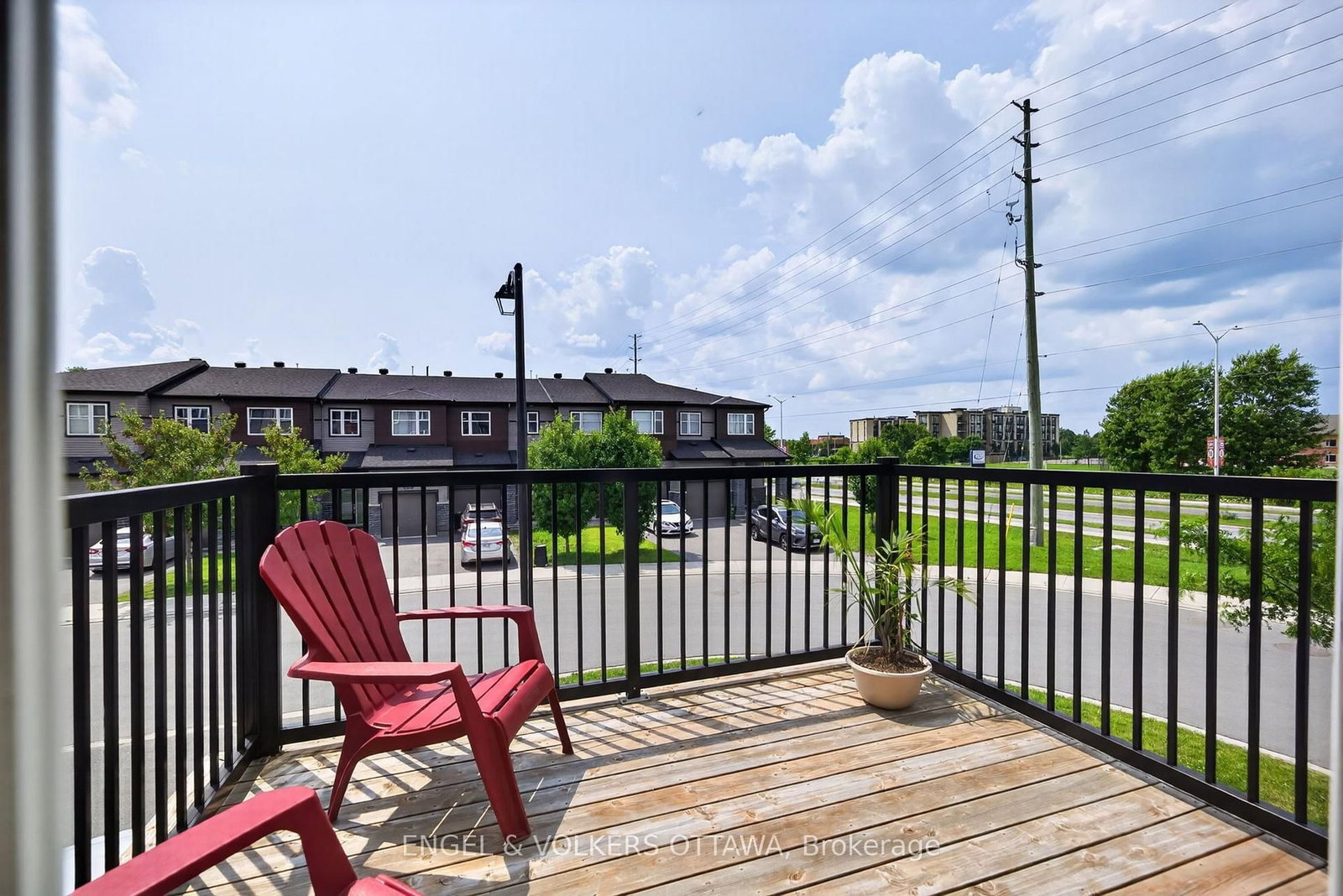 547 Clemency Crescent • Ottawa, ON photo 15