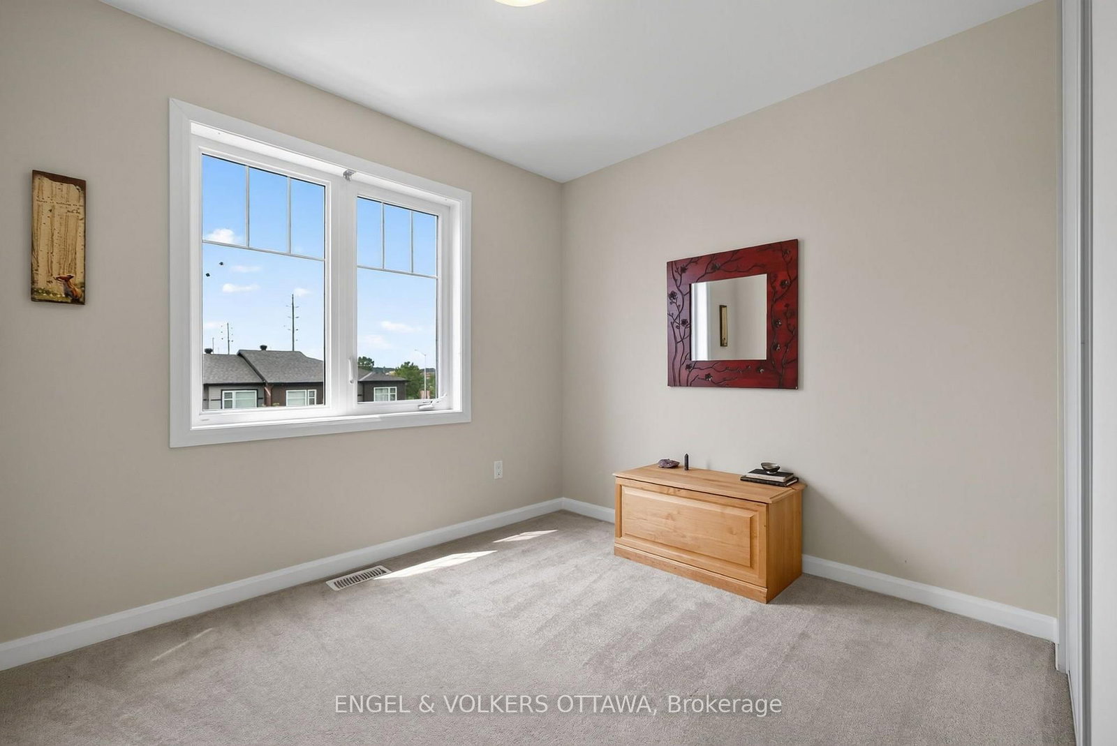 547 Clemency Crescent • Ottawa, ON photo 24