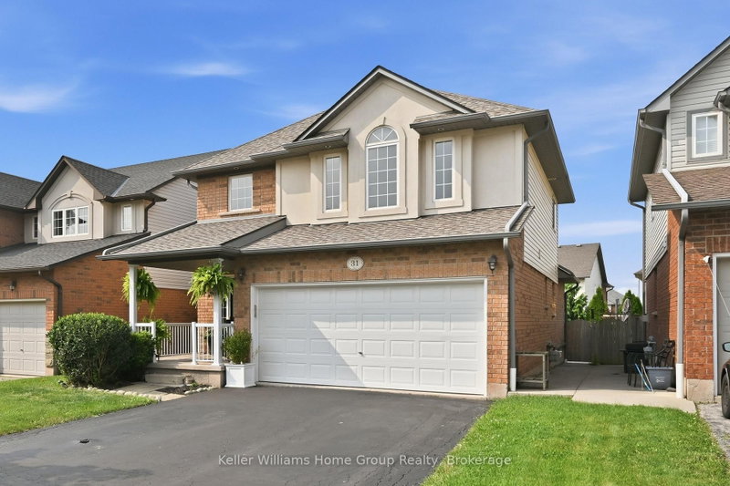 31 Vinifera Drive