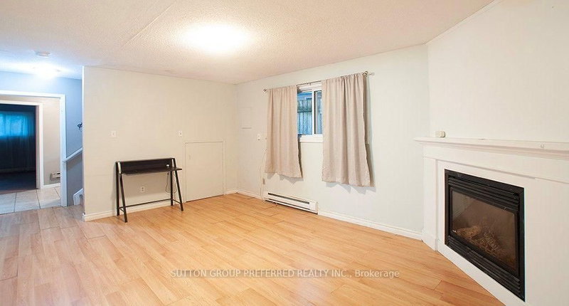54 Gunn (Unit B) Street